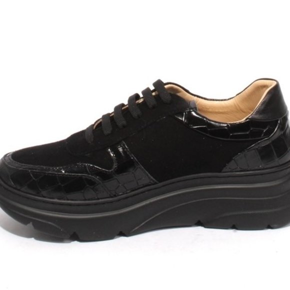 ITALIAN Black Leather Suede Lace-Up Sneaker Shoes - Picture 6 of 8